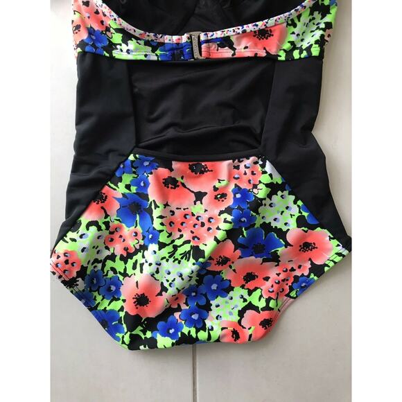 Shoshanna Color Block Retro Halter One Piece Swimsuit - Picture 8 of 8